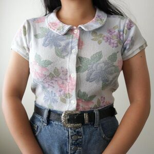 Vintage peter pan collar floral blouse